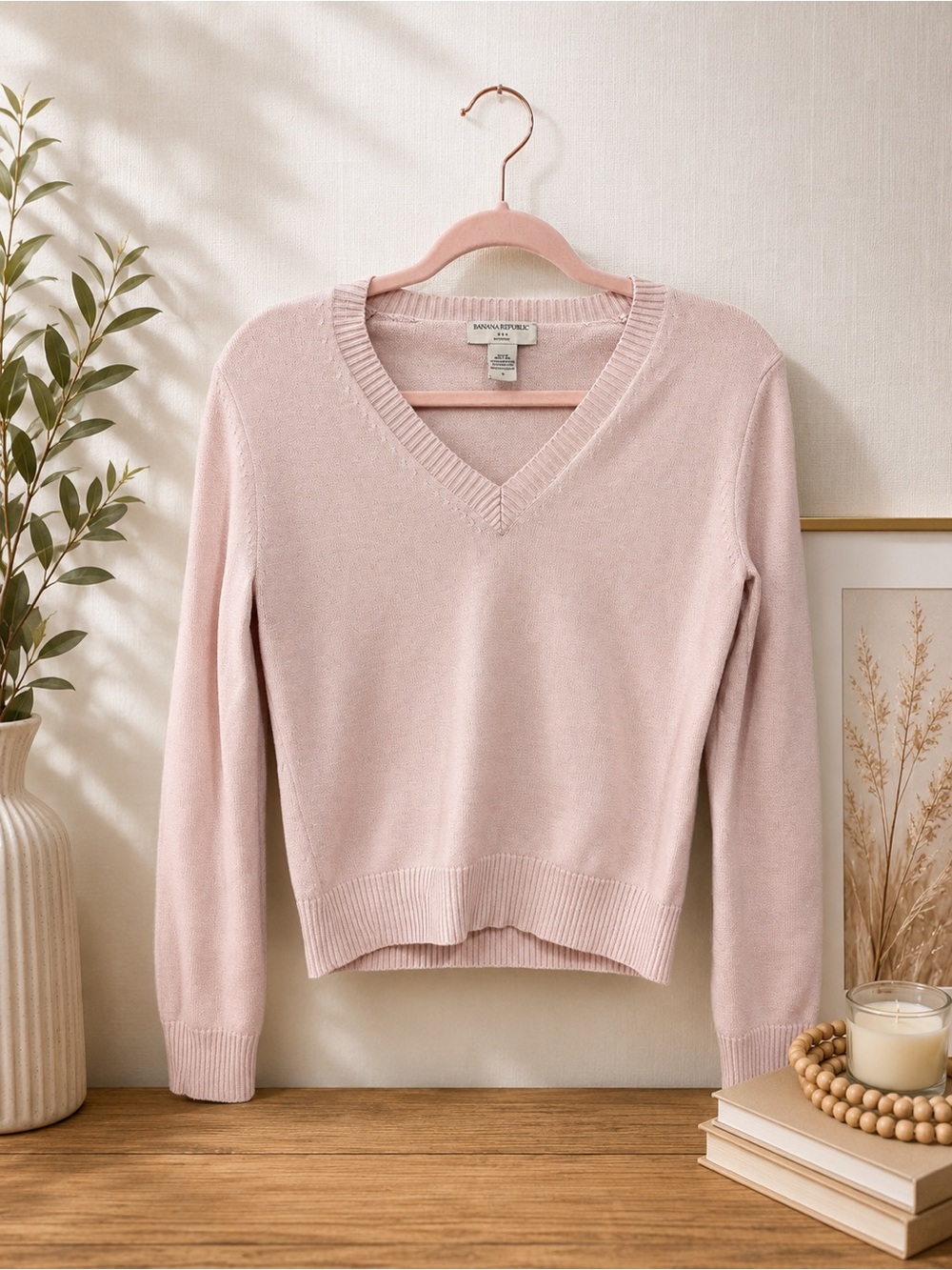 Banana Republic Merino Wool V-Neck Sweater Blush Pink Size M